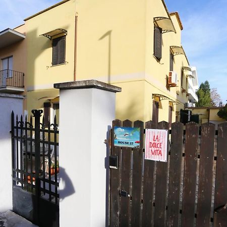 House 27 Apartment Fiumicino Exterior photo